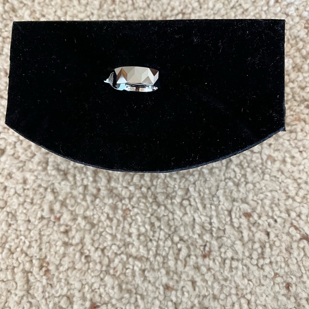 Men’s Tungsten Wedding Band